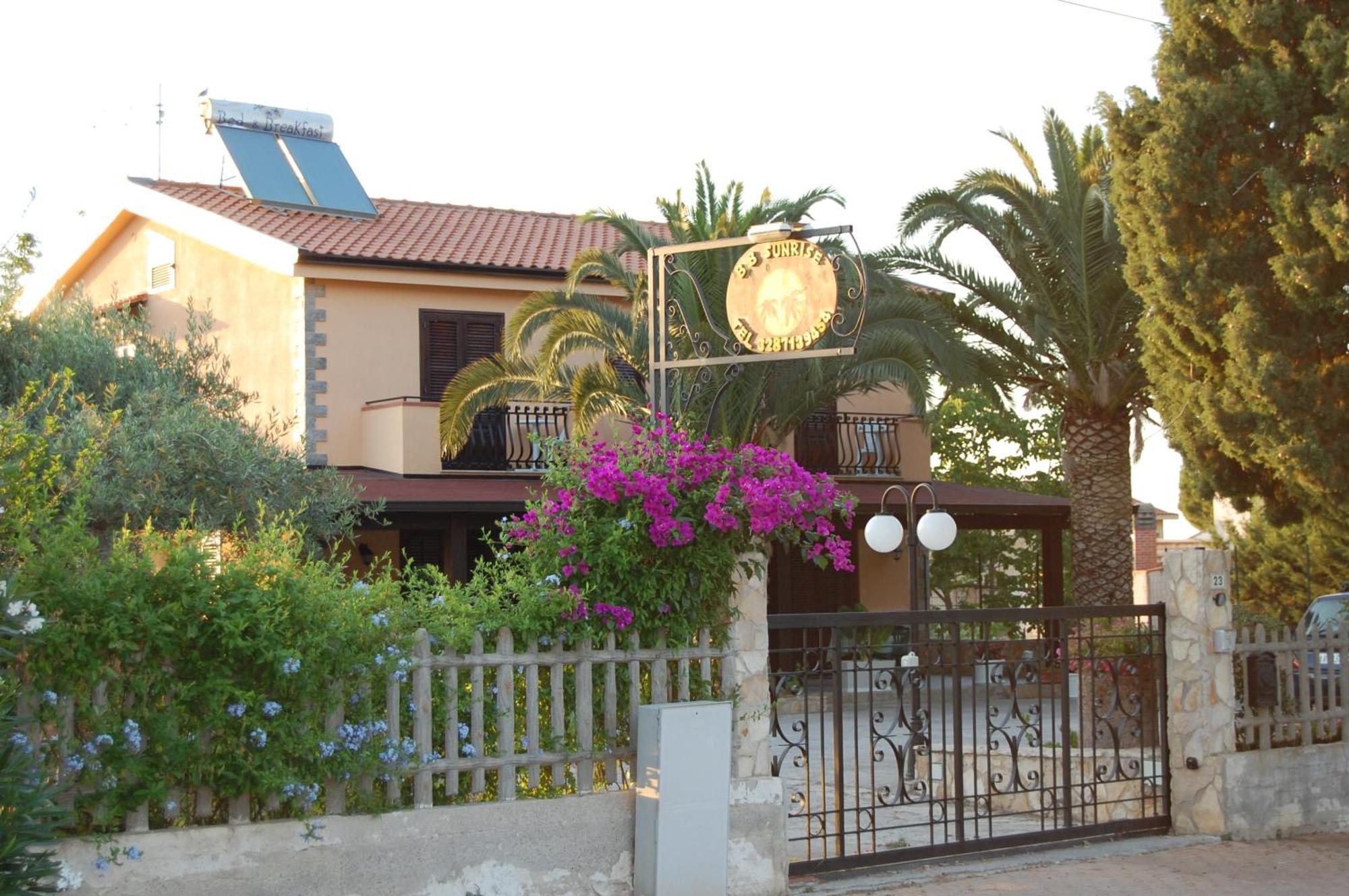 Sunrise Bed & Breakfast Lascari Eksteriør bilde